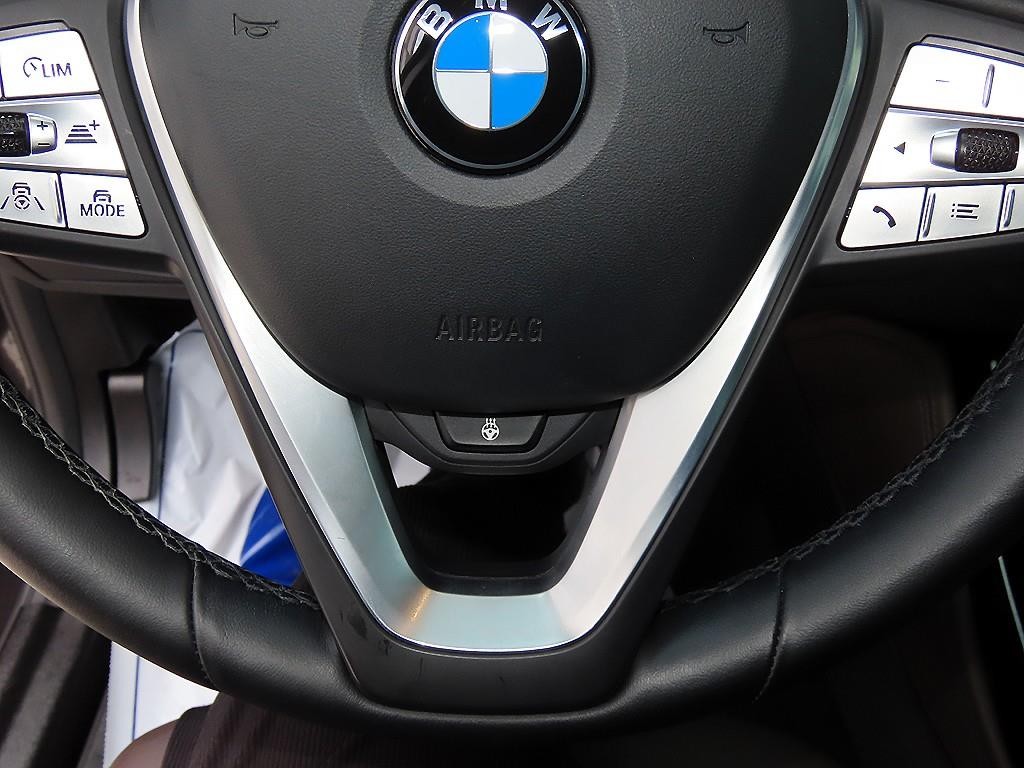 BMW X4 X4 (G02) xDrive 20i xLine 이미지 12