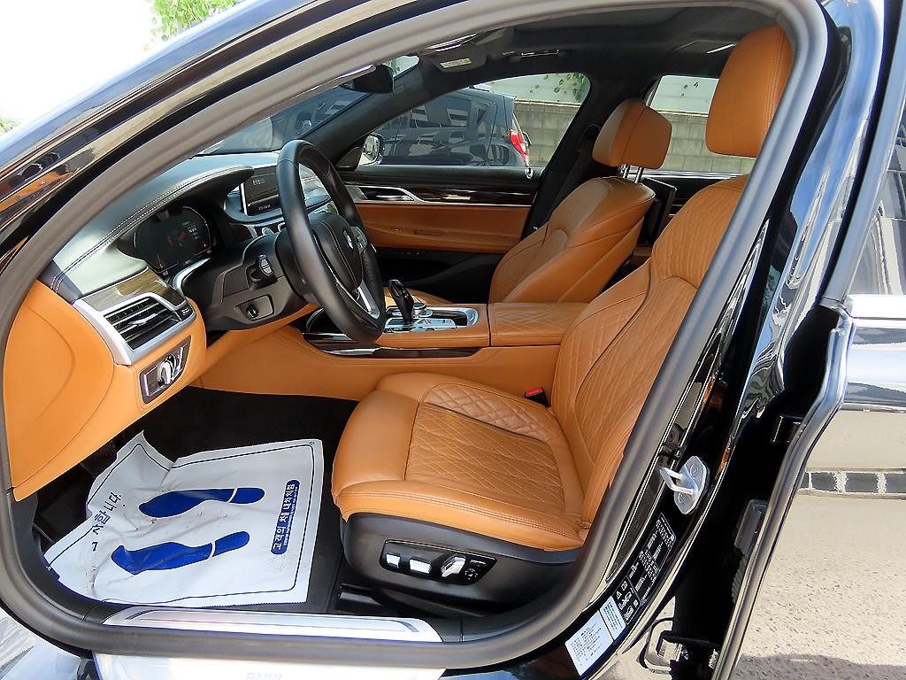 BMW 7시리즈 7시리즈 (G11) 730Ld xDrive 디자인 퓨어 엑설런스 이미지 5