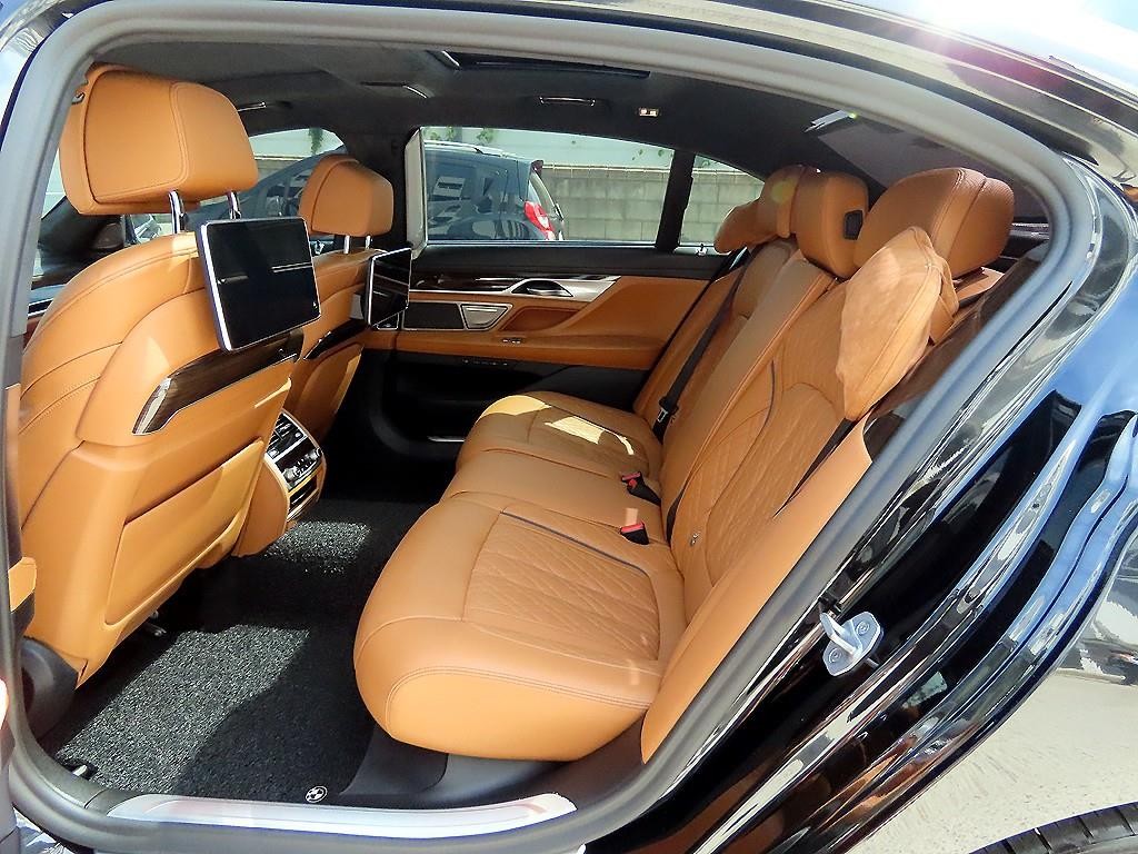 BMW 7시리즈 7시리즈 (G11) 730Ld xDrive 디자인 퓨어 엑설런스 이미지 6