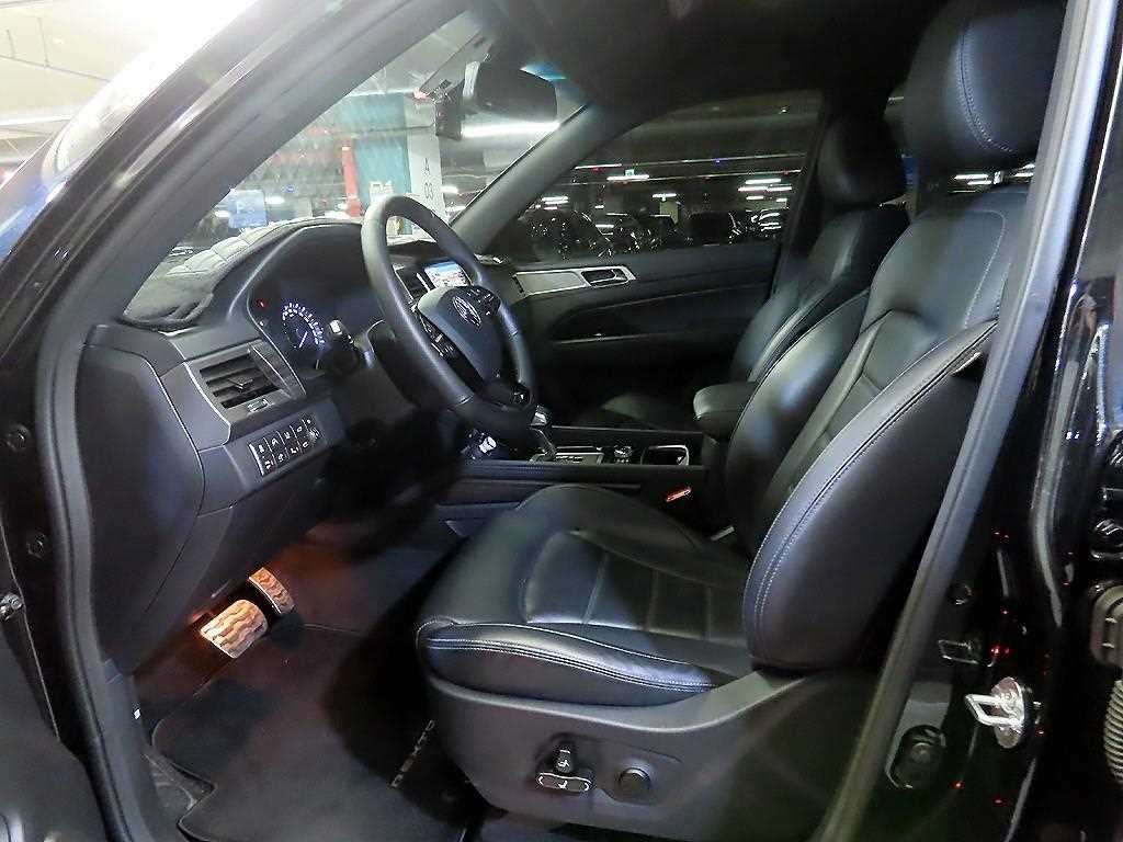 KG모빌리티(쌍용) 렉스턴 G4렉스턴 디젤 2.2 4WD 헤리티지 이미지 6
