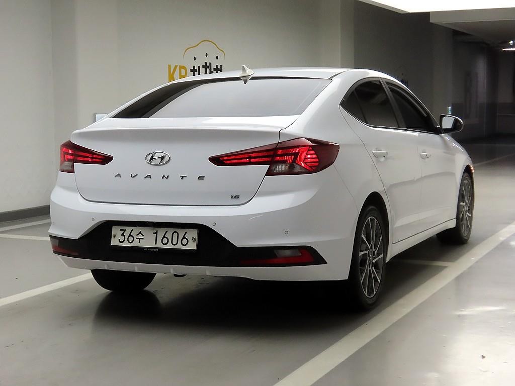 현대 아반떼 더 뉴 아반떼 AD 1.6 스마트 초이스 이미지 4