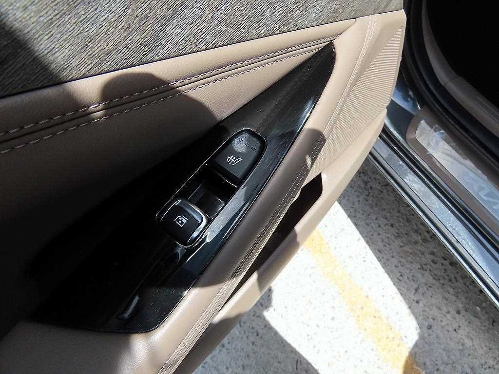기아 K8 2.5 2WD 노블레스 이미지 15