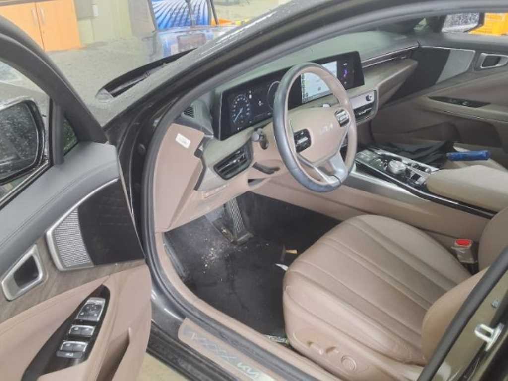 기아 K8 2.5 2WD 노블레스 이미지 4