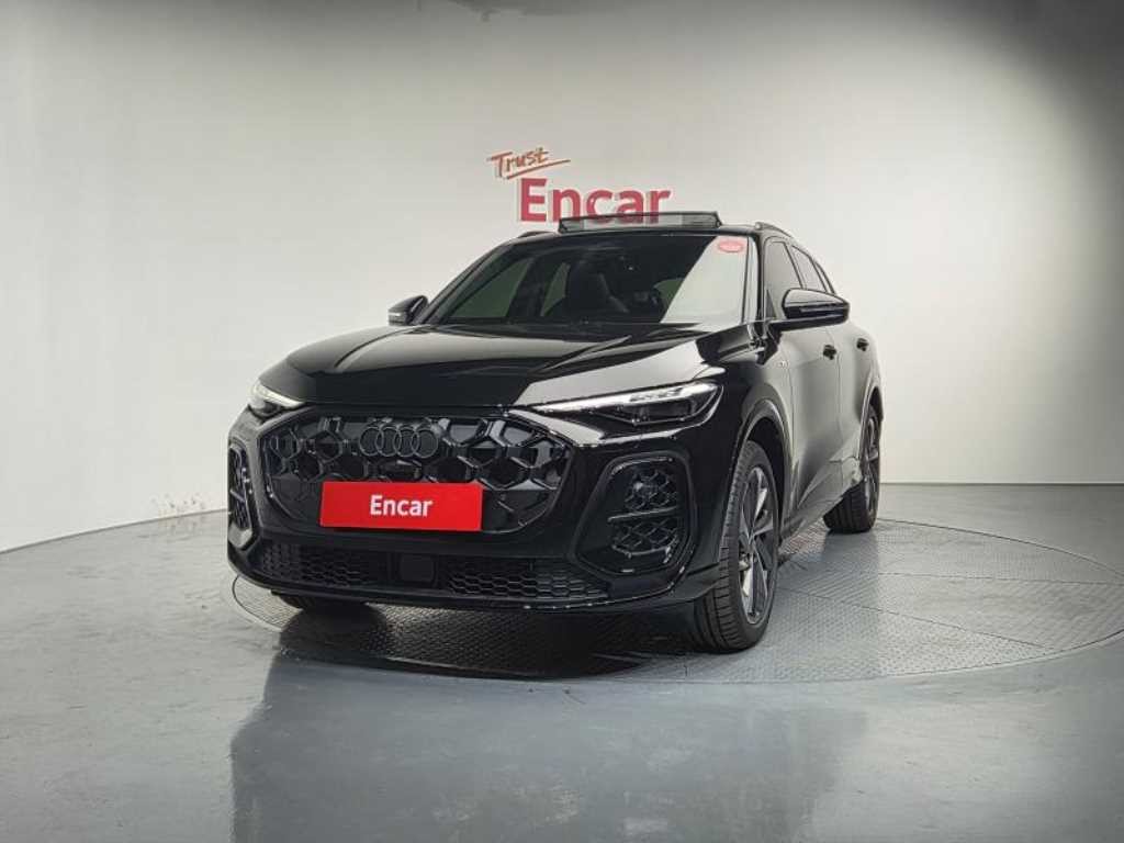 아우디 Q5 Q5 (80A) 45 TFSI 콰트로 S-라인 이미지 1