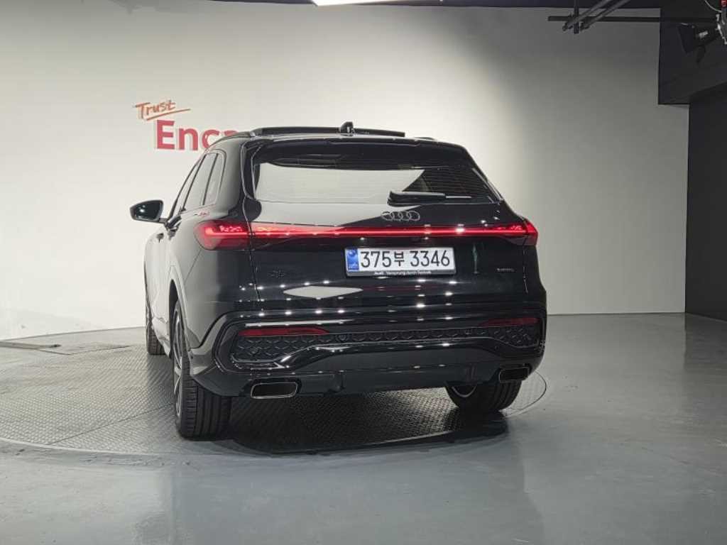 아우디 Q5 Q5 (80A) 45 TFSI 콰트로 S-라인 이미지 6