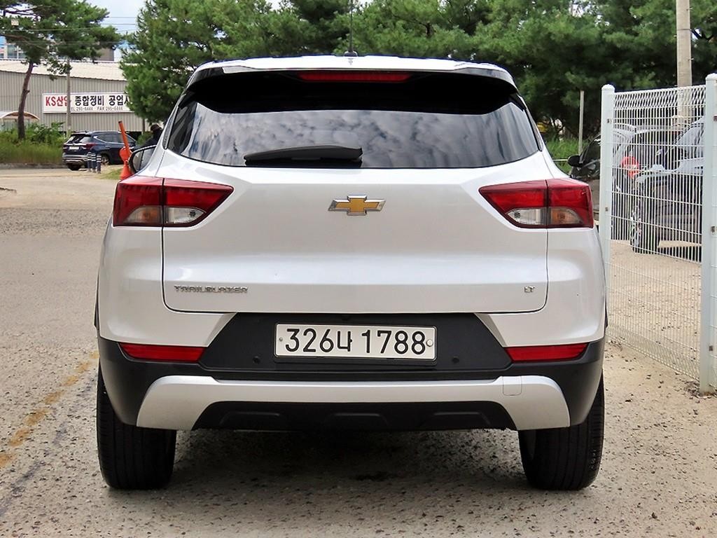 쉐보레 트레일블레이저 2WD 1.3 터보 가솔린 LT 이미지 4