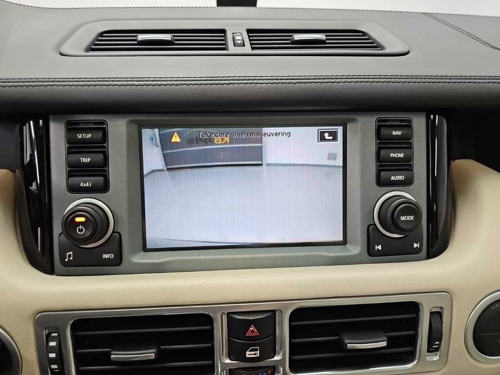 랜드로버 레인지로버 4.2 V8 SC VOGUE 이미지 17