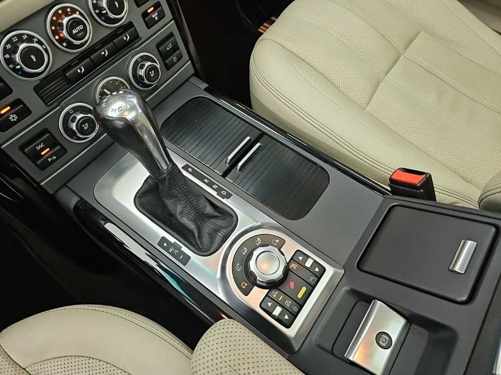 랜드로버 레인지로버 4.2 V8 SC VOGUE 이미지 8
