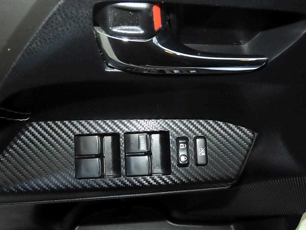 토요타 라브4 2.5 2WD 이미지 13