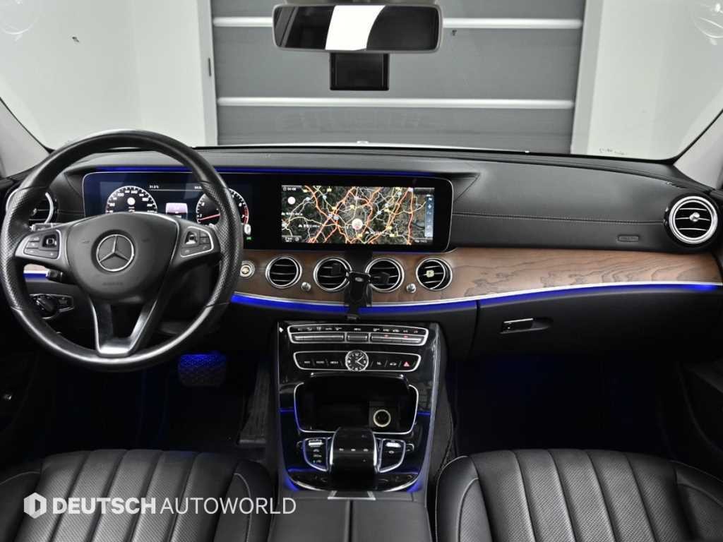 벤츠 E 클래스 E-클래스 W213 E300 4MATIC 익스클루시브 이미지 7