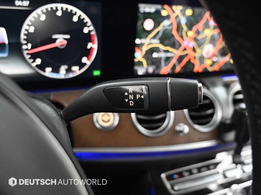 벤츠 E 클래스 E-클래스 W213 E300 4MATIC 익스클루시브 이미지 9