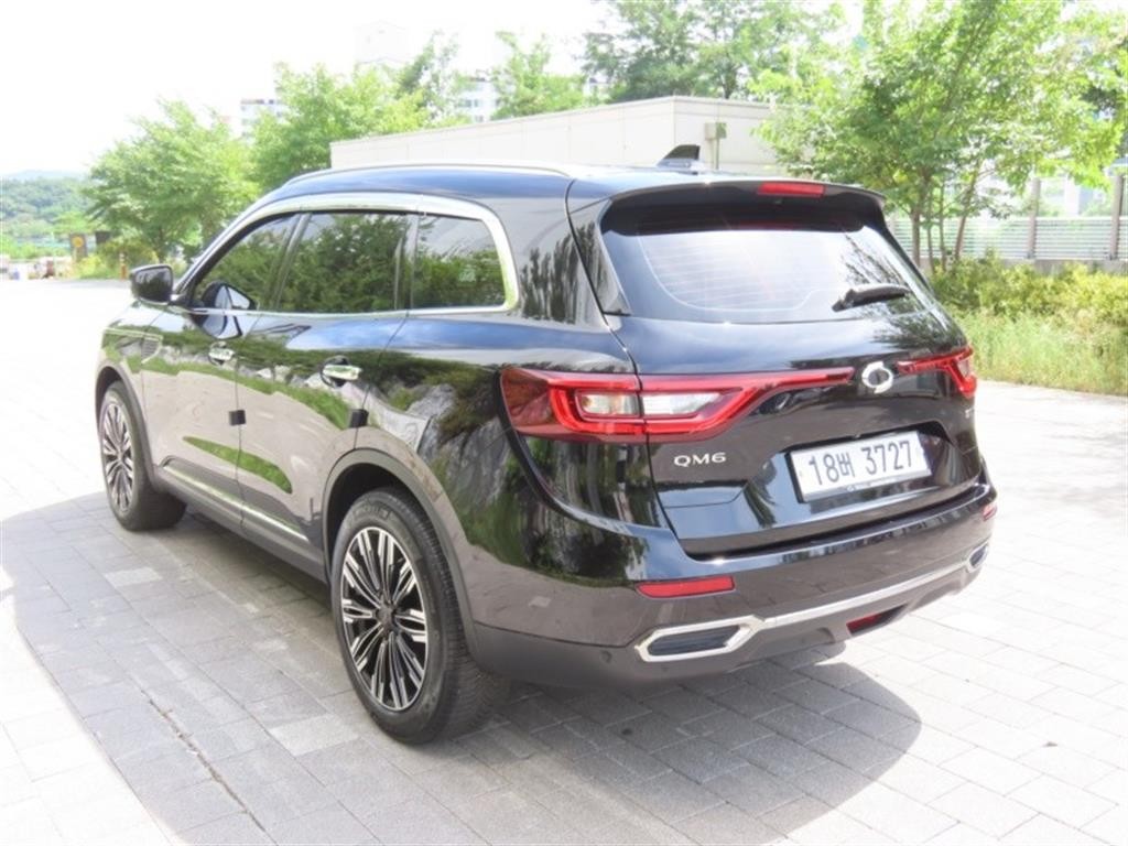 르노코리아(삼성) QM6 디젤 4WD RE 시그니처 이미지 4