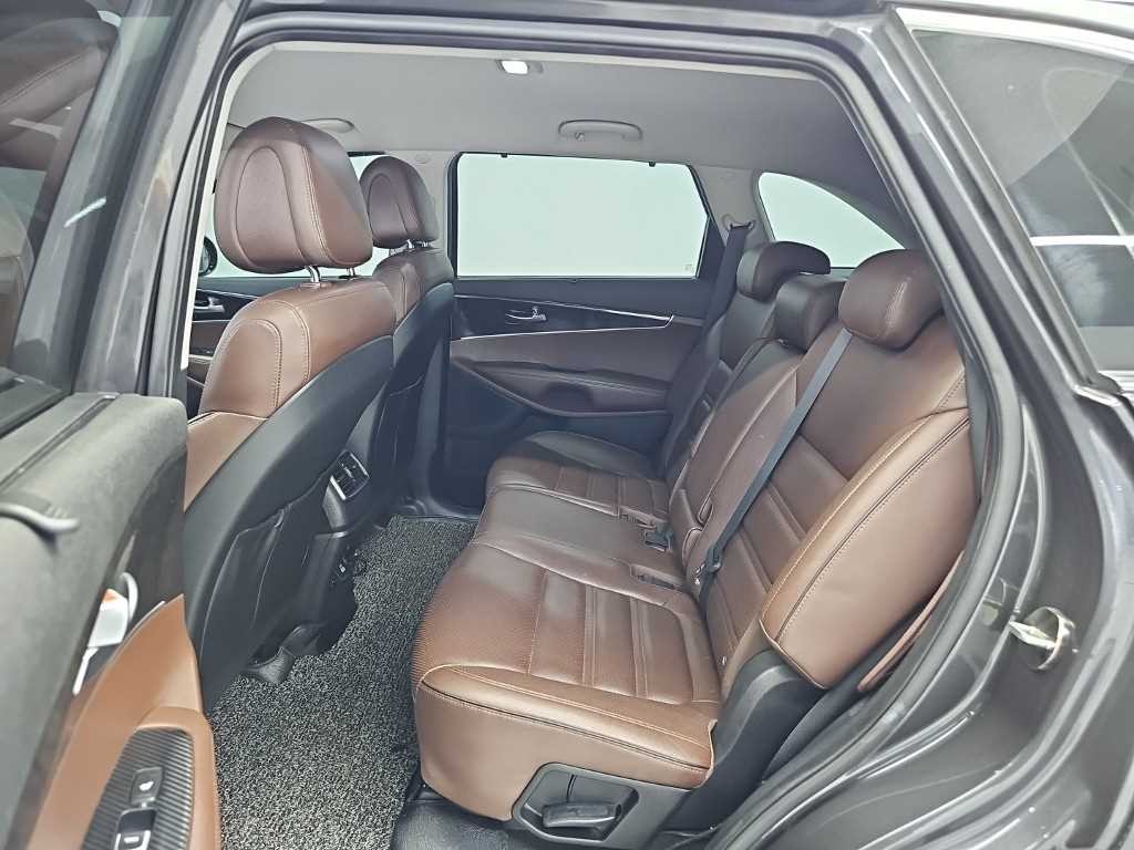 기아 쏘렌토 올 뉴 쏘렌토 디젤 2WD 2.0 노블레스 스페셜 이미지 12