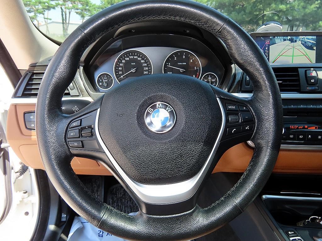 BMW 그란투리스모 3시리즈 GT (F34) GT 320D 럭셔리 이미지 8