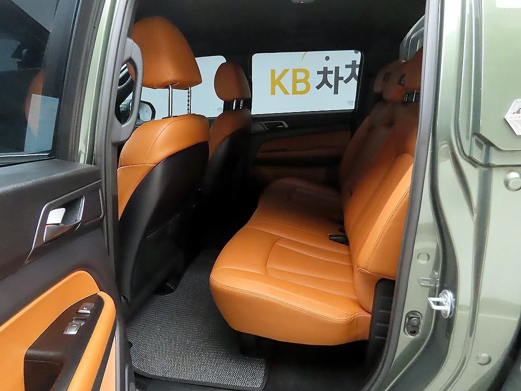 KG모빌리티(쌍용) 렉스턴 더 뉴 렉스턴 스포츠 칸 디젤 2.2 4WD 익스페디션 이미지 14