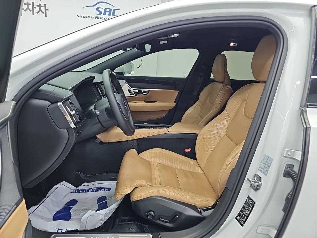 볼보 V90 V90 크로스컨트리 T5 프로 AWD 이미지 11