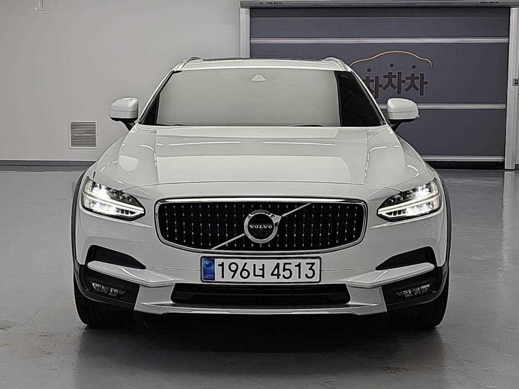 볼보 V90 V90 크로스컨트리 T5 프로 AWD 이미지 3