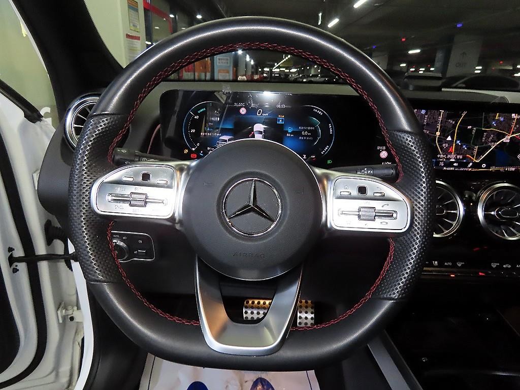 벤츠 GLB 클래스 GLB클래스 X247 GLB 250 4MATIC 이미지 8