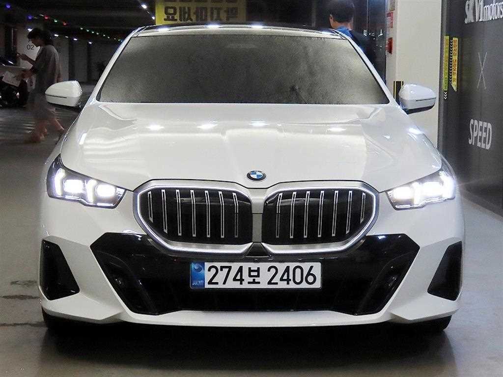 BMW 5시리즈 5시리즈 (G60) 520i M 스포츠 이미지 2