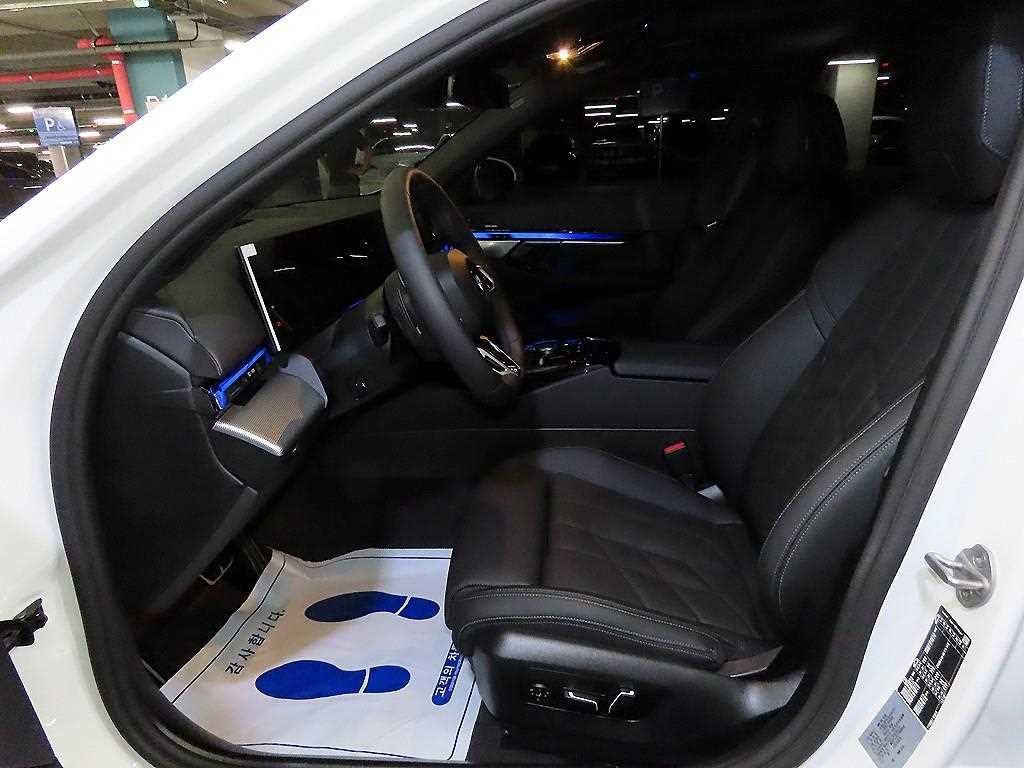 BMW 5시리즈 5시리즈 (G60) 520i M 스포츠 이미지 6