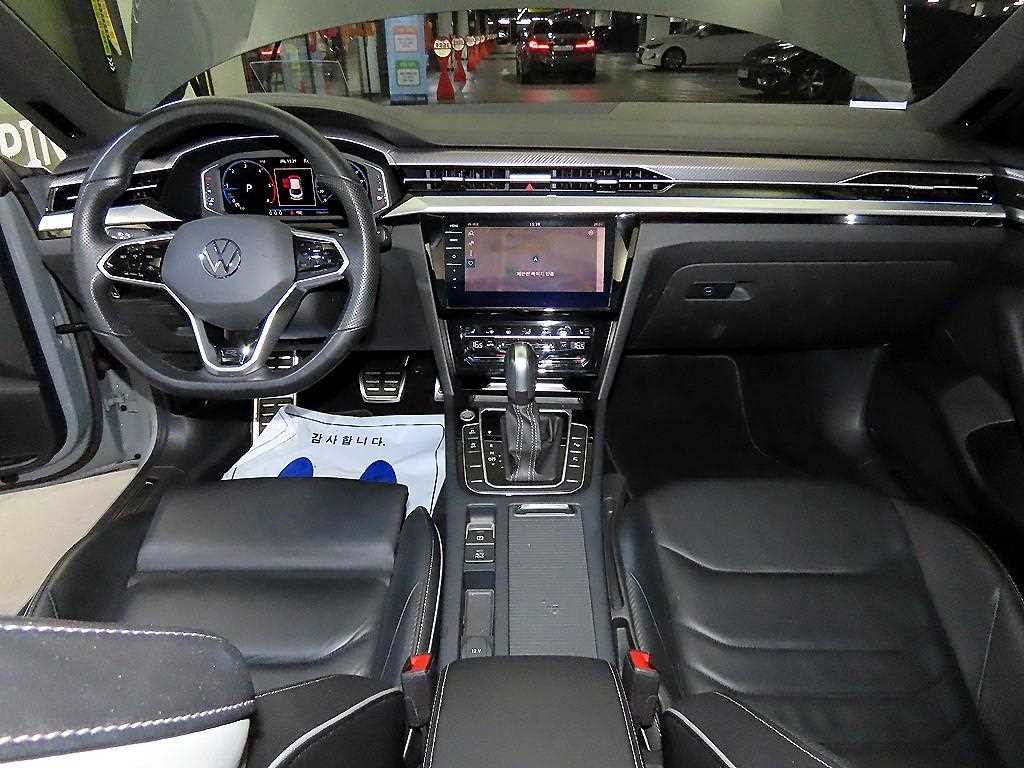 폭스바겐 아테온 2.0 TDI 엘레강스 프레스티지 이미지 10