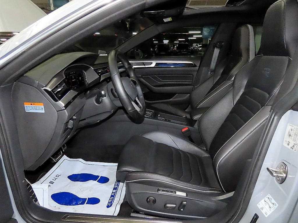 폭스바겐 아테온 2.0 TDI 엘레강스 프레스티지 이미지 6