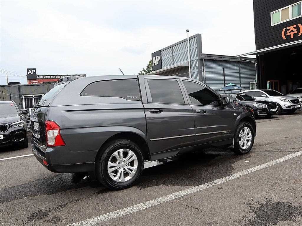 KG모빌리티(쌍용) 코란도 더뉴코란도스포츠 CX7(4WD) 클럽 이미지 3