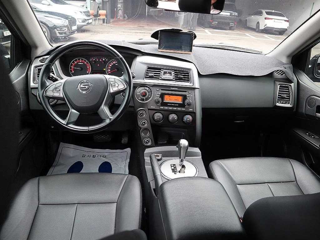 KG모빌리티(쌍용) 코란도 더뉴코란도스포츠 CX7(4WD) 클럽 이미지 5