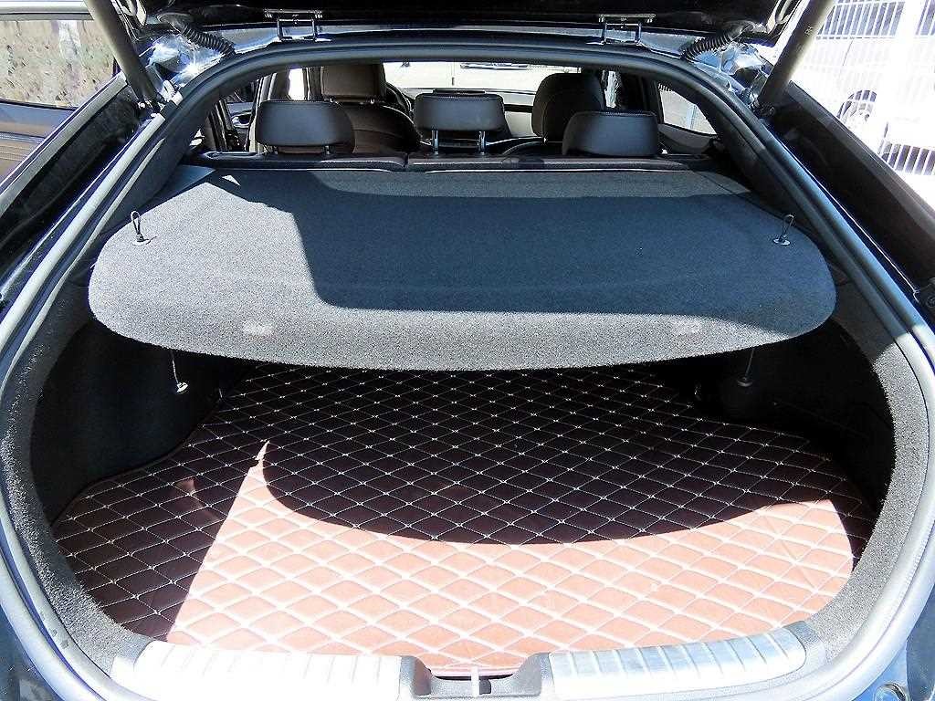 기아 스팅어 스팅어 마이스터 AWD 3.3 GT 이미지 16