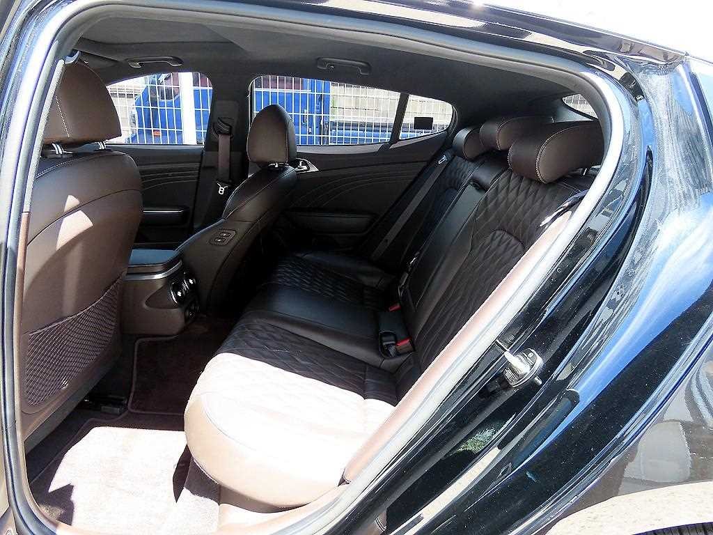 기아 스팅어 스팅어 마이스터 AWD 3.3 GT 이미지 6