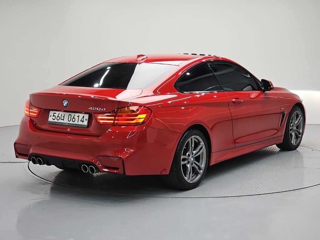 BMW 4시리즈 4시리즈 (F32) 420d 쿠페 M 스포츠 이미지 4