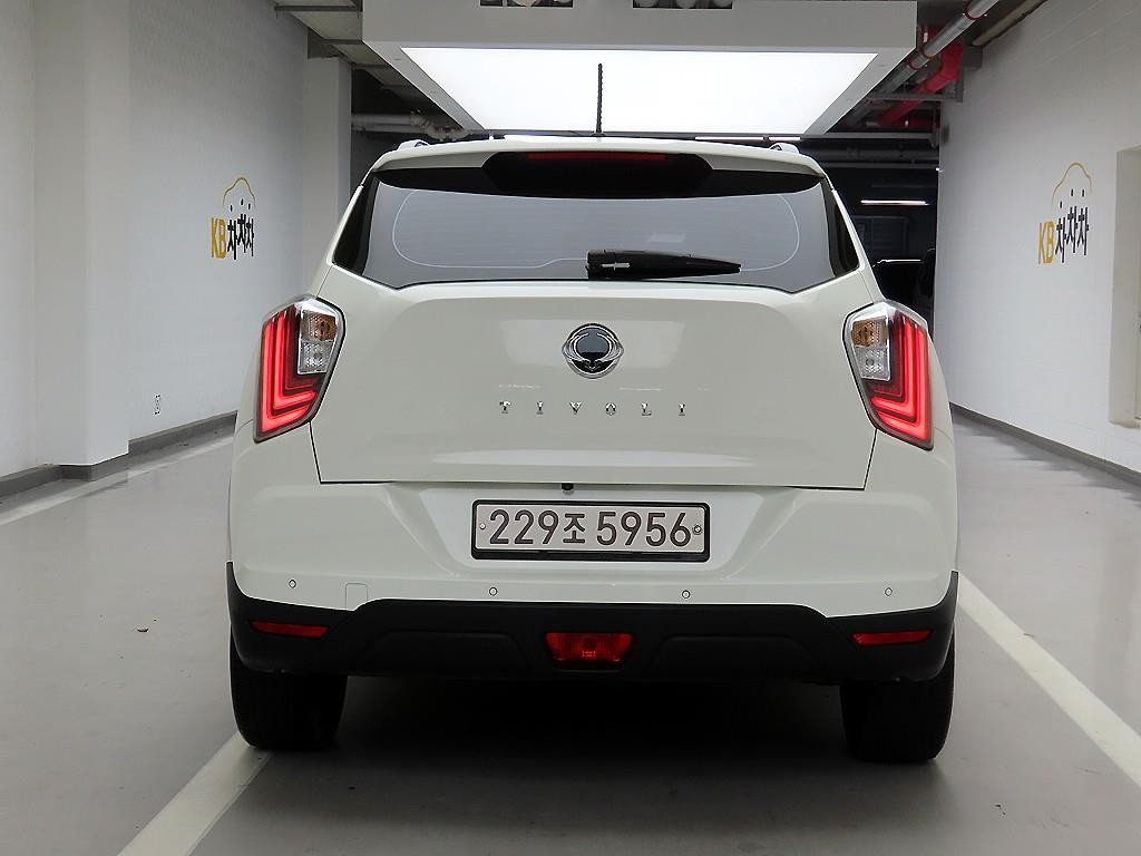 KG모빌리티(쌍용) 티볼리 베리 뉴 티볼리 2WD 가솔린 1.5 V5 이미지 3