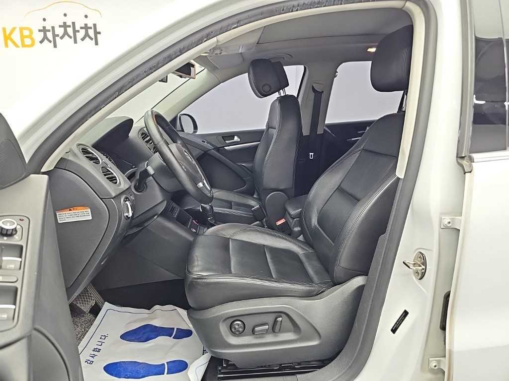 폭스바겐 티구안 뉴티구안 2.0 TDI 프리미엄 이미지 11