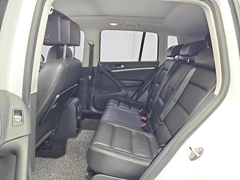 폭스바겐 티구안 뉴티구안 2.0 TDI 프리미엄 이미지 12