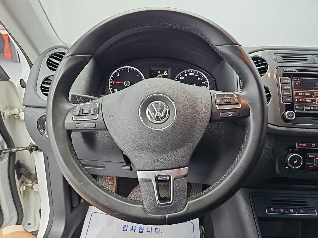 폭스바겐 티구안 뉴티구안 2.0 TDI 프리미엄 이미지 9