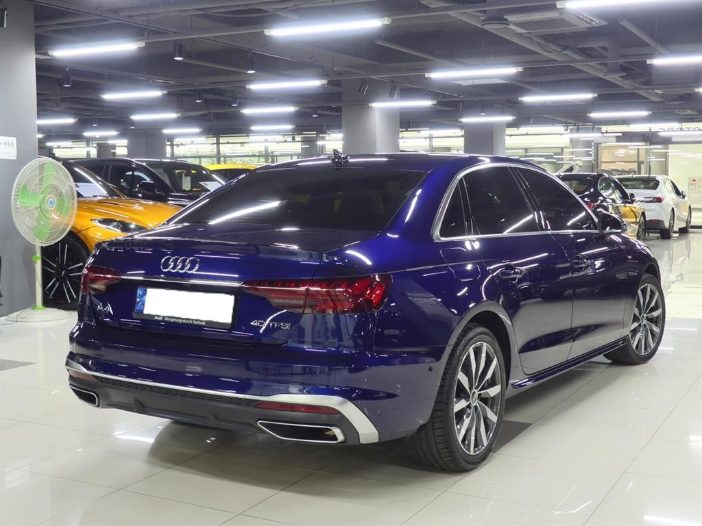 아우디 A4 A4 (B9) 40 TFSI 프리미엄 이미지 3