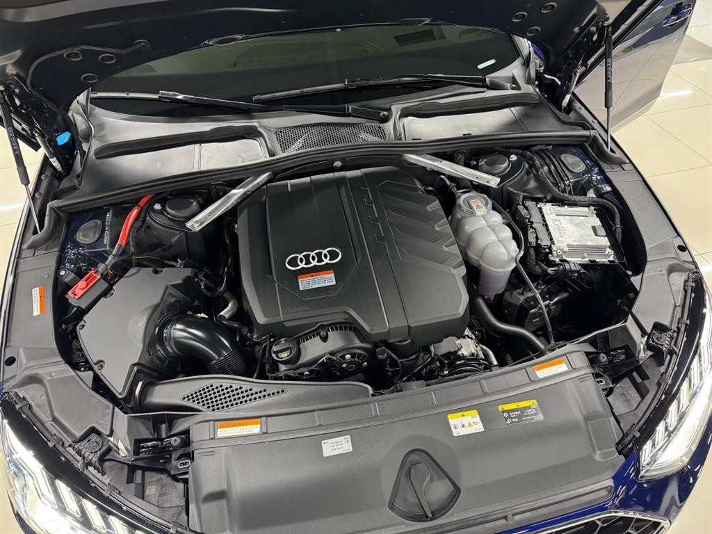 아우디 A4 A4 (B9) 40 TFSI 프리미엄 이미지 5