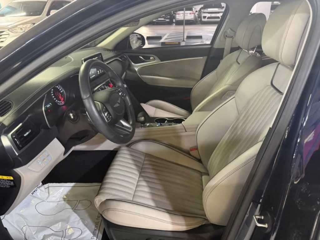 제네시스 G70 2.0T 엘리트 이미지 6