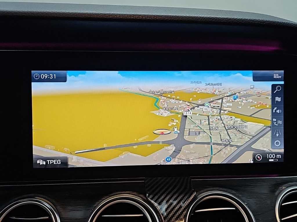 벤츠 E 클래스 E-클래스 W213 E300 4MATIC 아방가르드 이미지 15