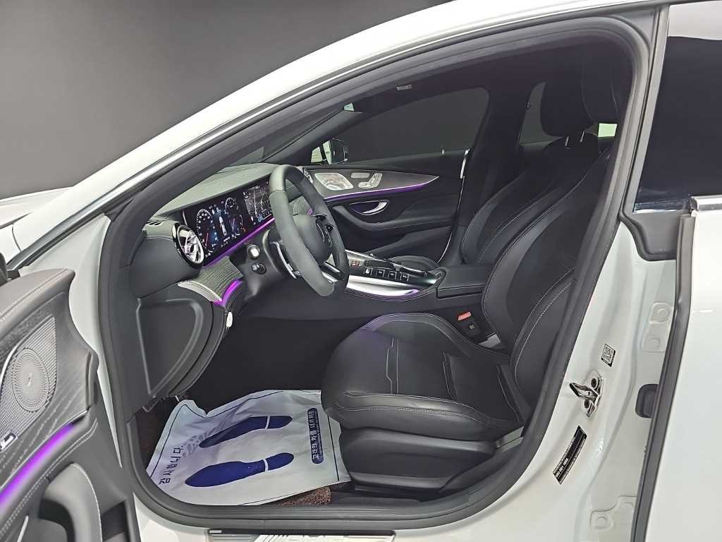 벤츠 AMG GT 4도어 63 S 4MATIC+ 이미지 11