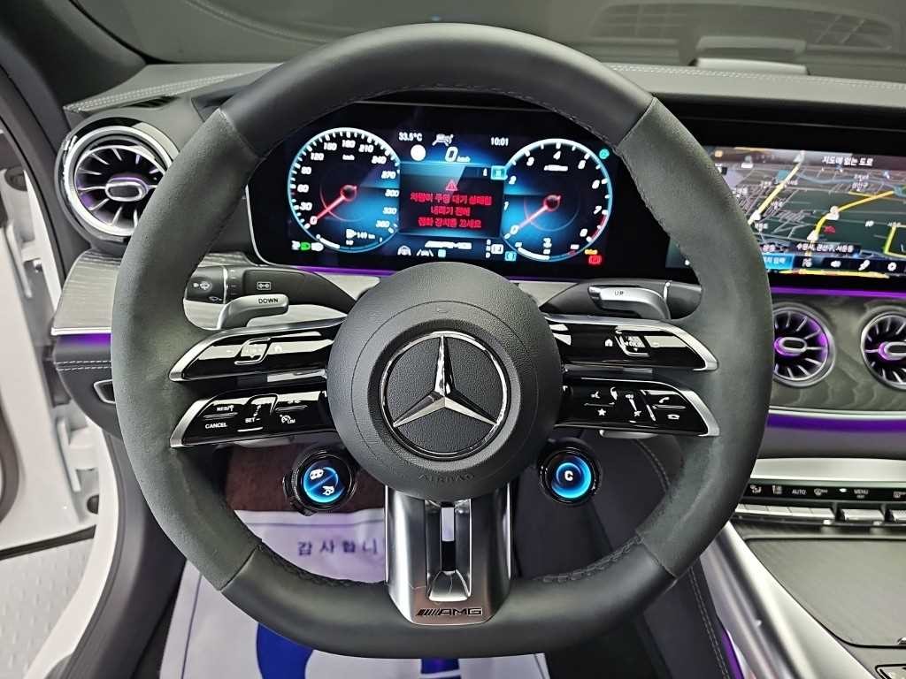 벤츠 AMG GT 4도어 63 S 4MATIC+ 이미지 9