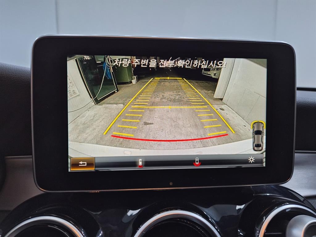 벤츠 C 클래스 C클래스 W205 C220 d 아방가르드 이미지 13