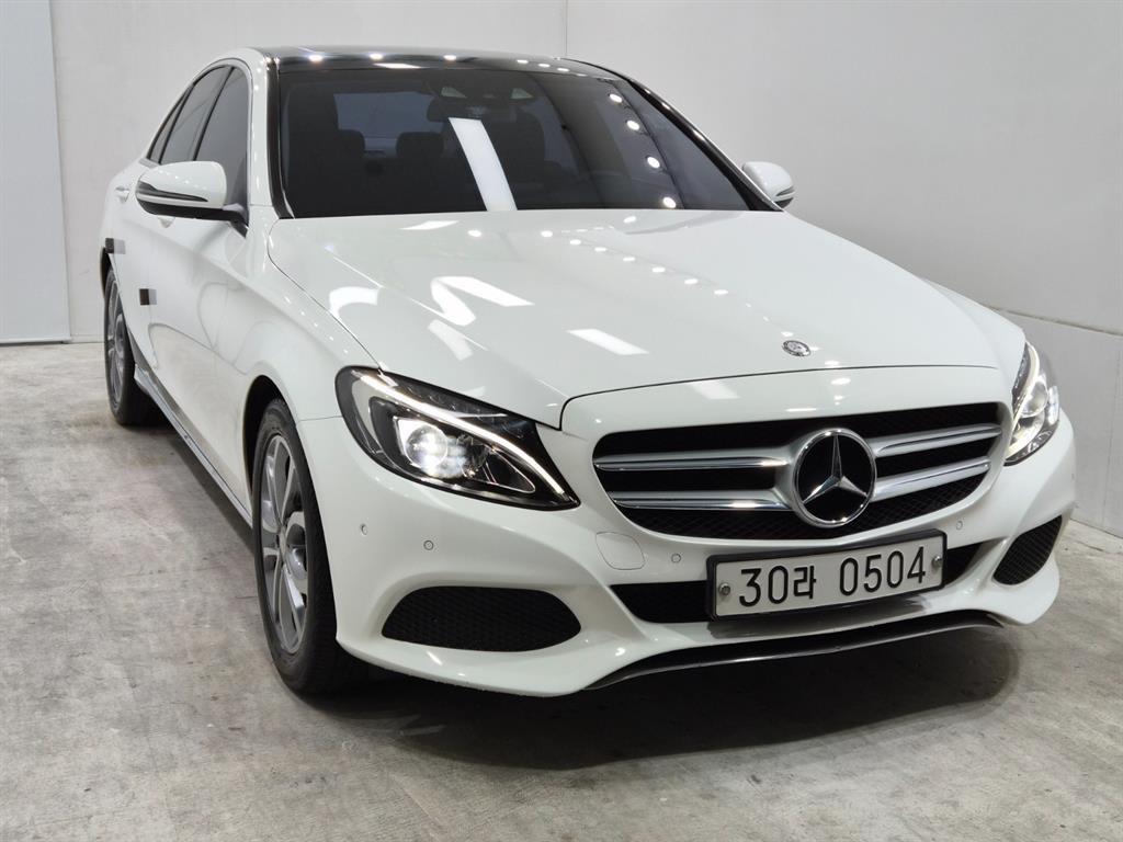 벤츠 C 클래스 C클래스 W205 C220 d 아방가르드 이미지 2
