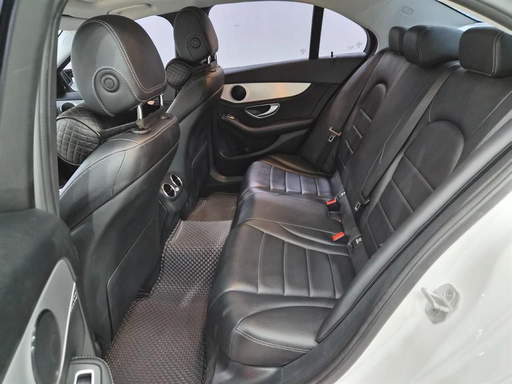 벤츠 C 클래스 C클래스 W205 C220 d 아방가르드 이미지 5