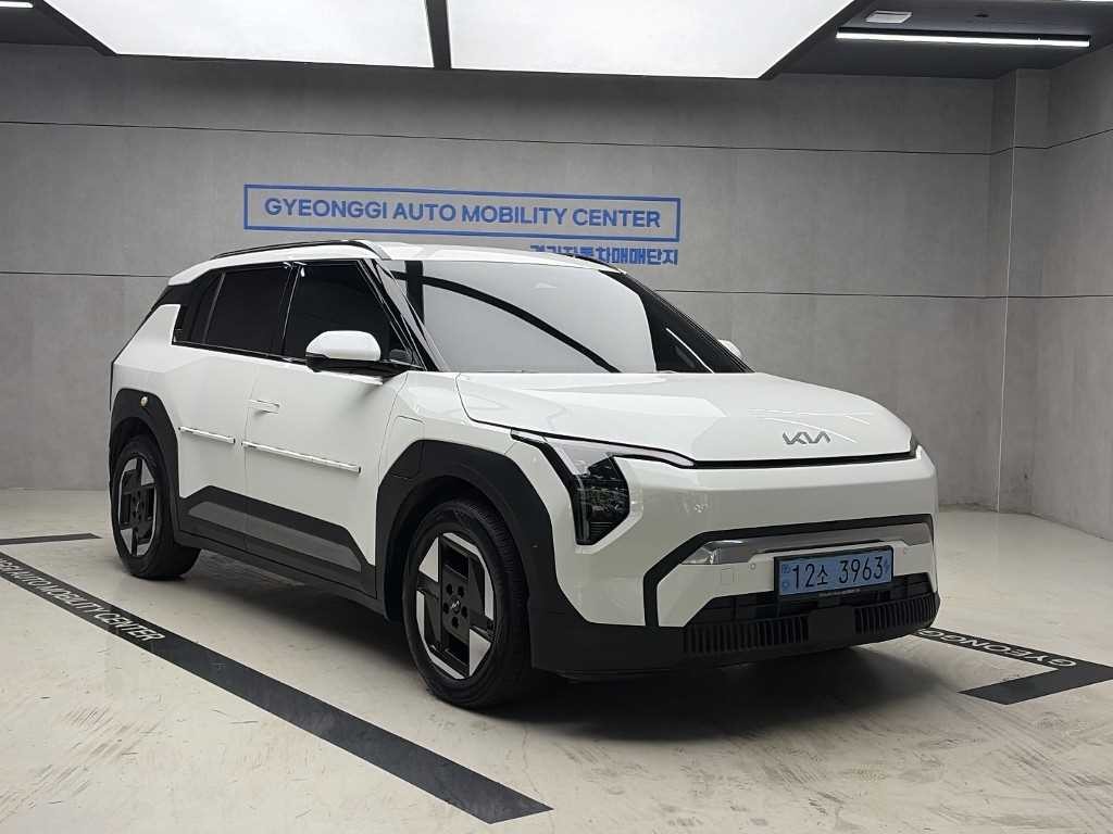 기아 EV3 롱레인지 2WD 어스 이미지 1