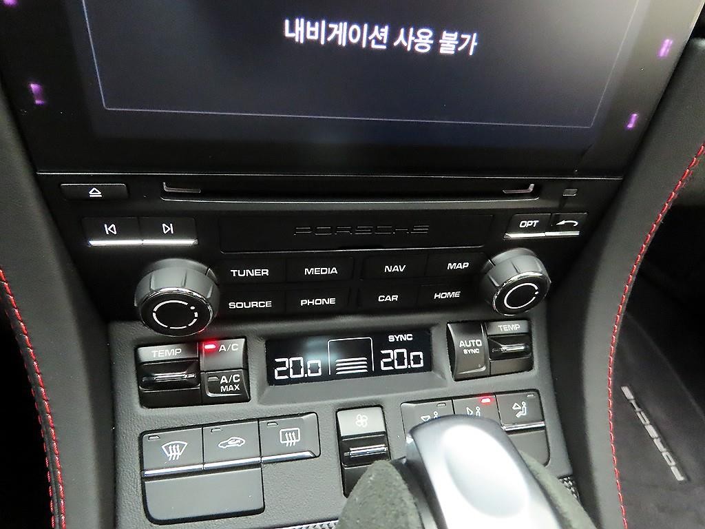 포르쉐 718 718 카이맨 4.0 GT4 이미지 15