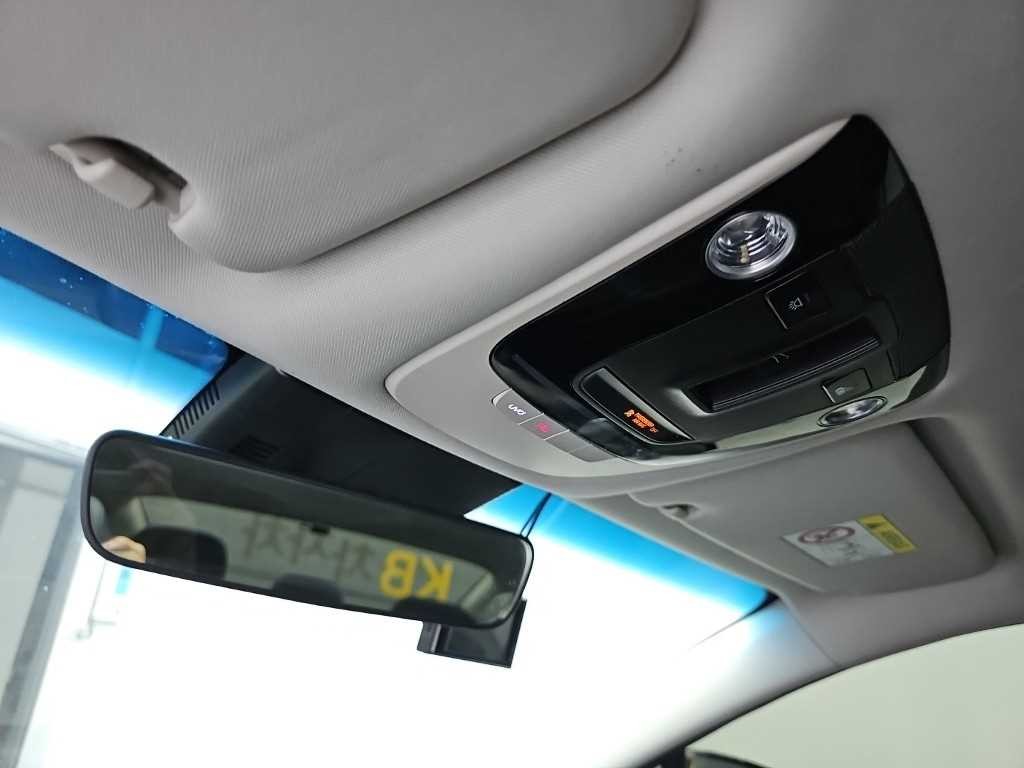 기아 K8 3.5 LPG 2WD 렌터카 트렌디 이미지 17