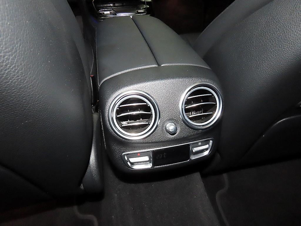 벤츠 E 클래스 E-클래스 W213 E450 4MATIC 익스클루시브 이미지 14