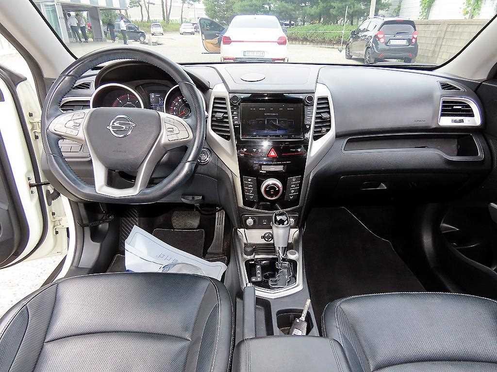 KG모빌리티(쌍용) 티볼리 디젤 2WD 1.6 VX 이미지 7