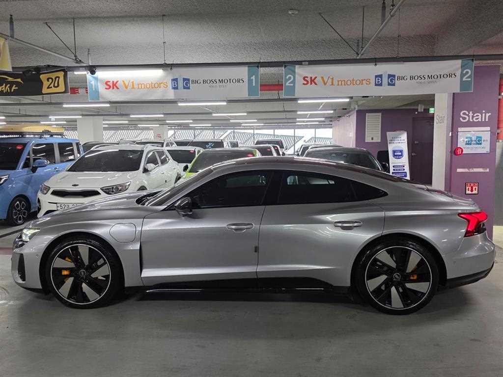 아우디 e-트론 GT GT 콰트로 프리미엄 이미지 3